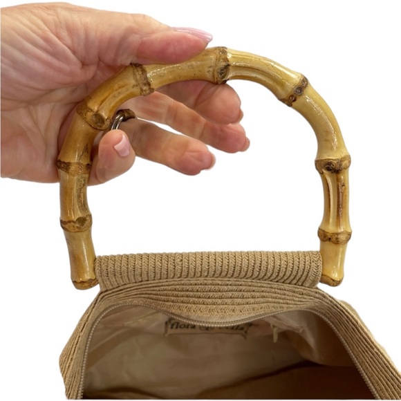 Flora Bella Woven Raffia Purse OS - Picture 8 of 14